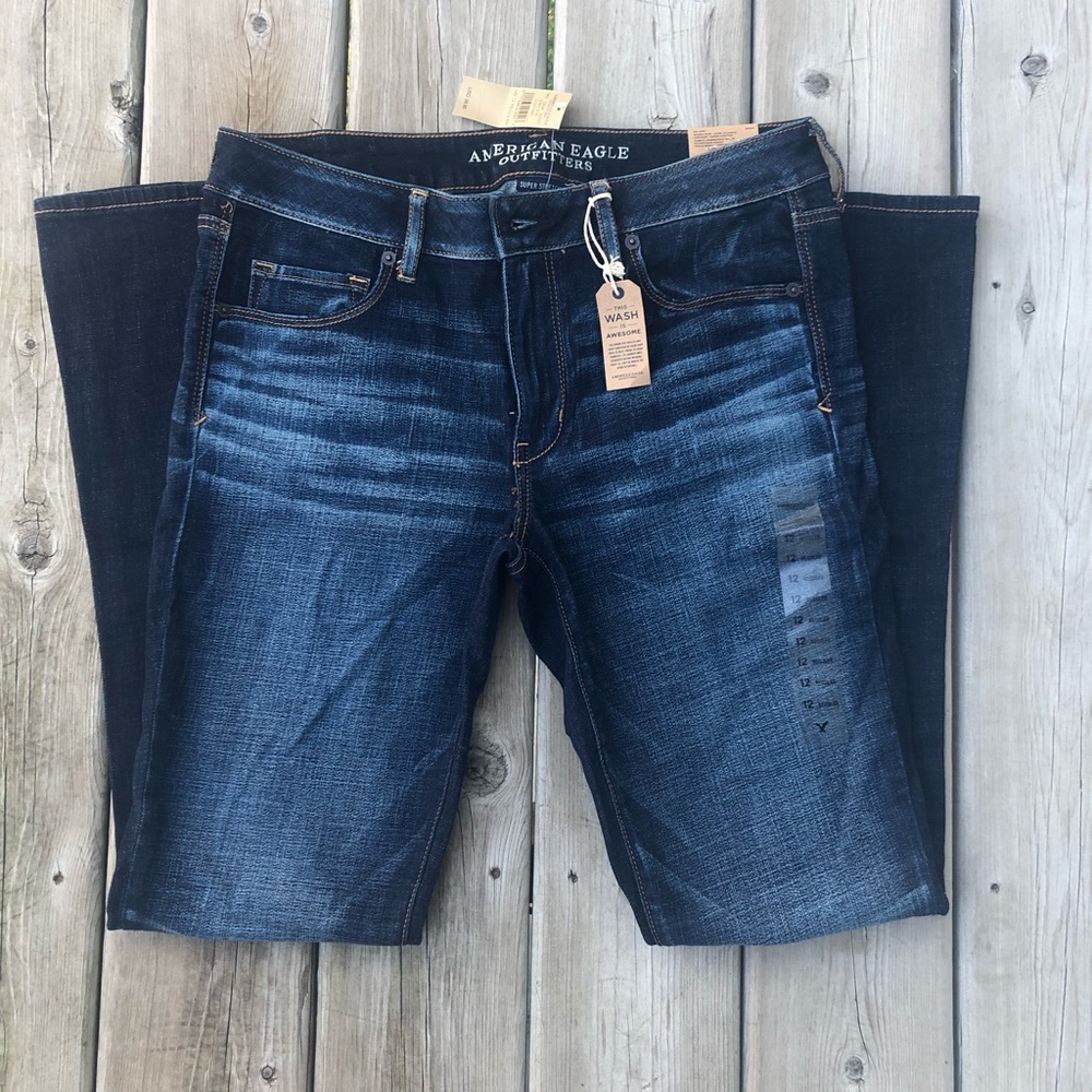 American Eagle Low Rise Skinny Kick Jeans, NWT